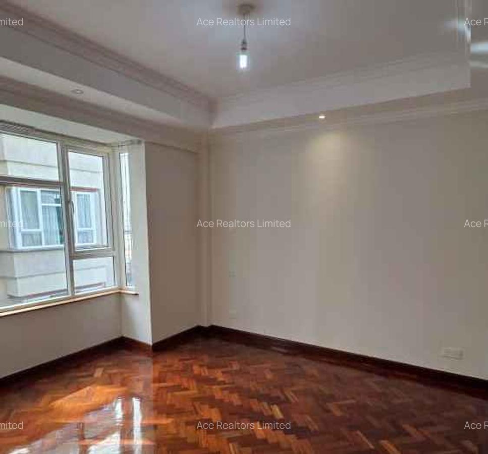 3 Bed Apartment with En Suite at Parklands - 9