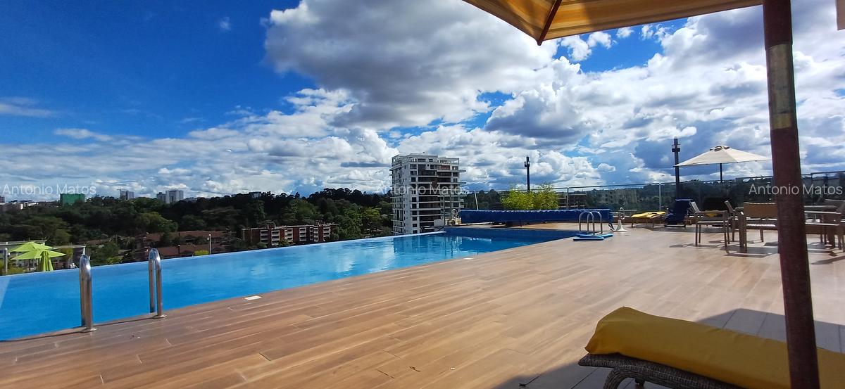 2 Bed Apartment with En Suite at Terrace Close - 12