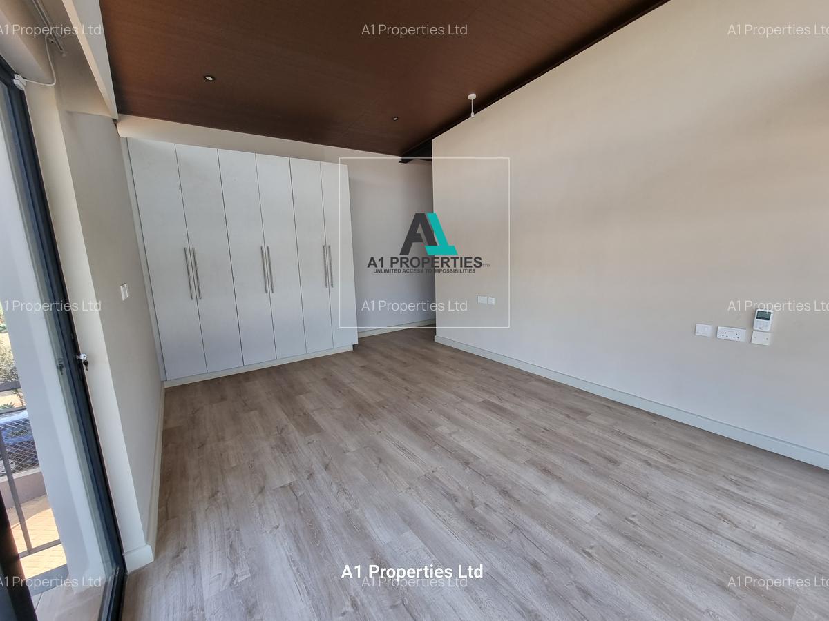 3 Bed Townhouse with En Suite in Runda - 8