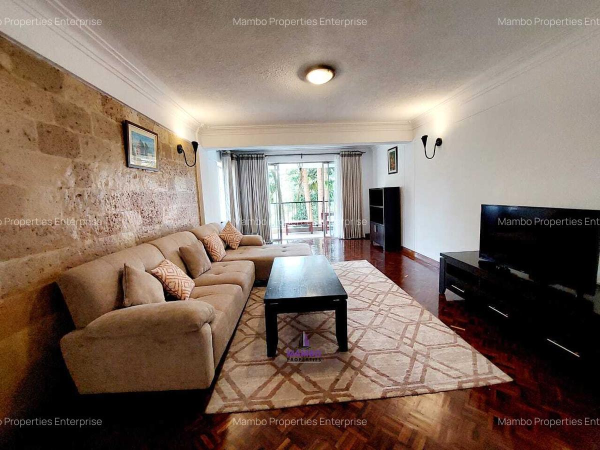 Serviced 2 Bed Apartment with En Suite at Brookside Drive - 4