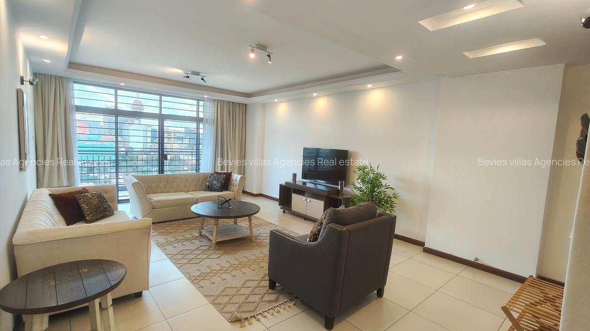3 Bed Apartment with En Suite at General - 11