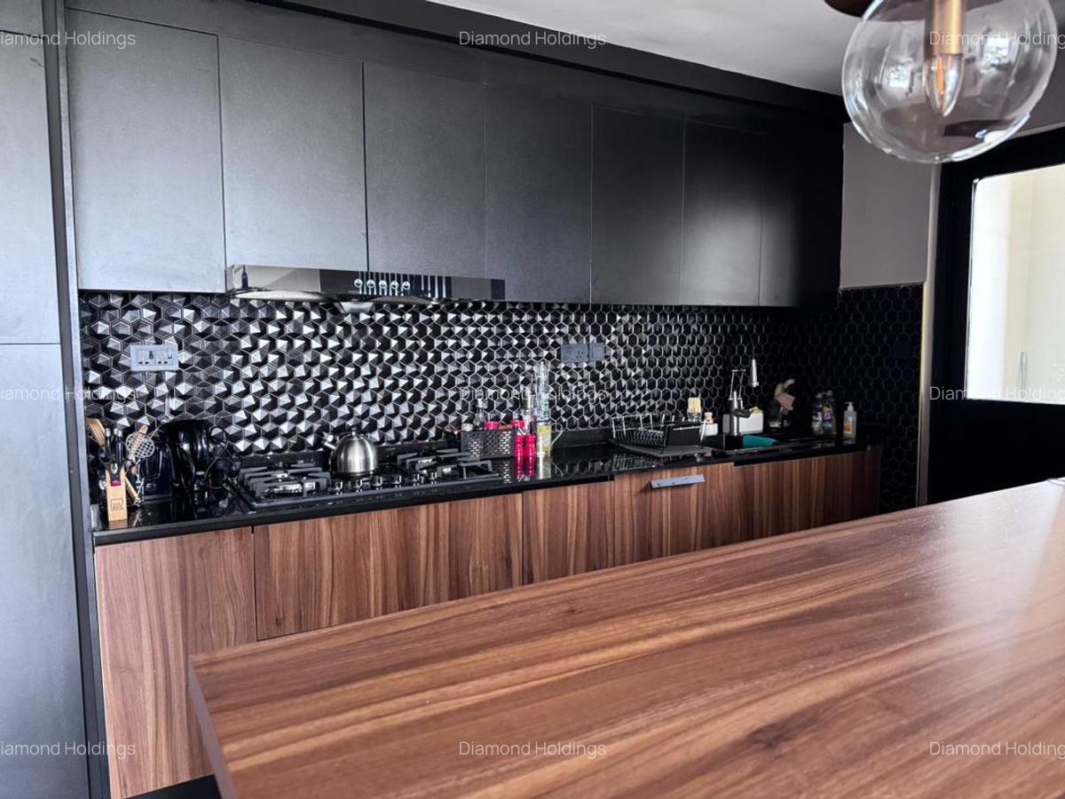 Serviced 3 Bed Apartment with En Suite in Brookside - 3