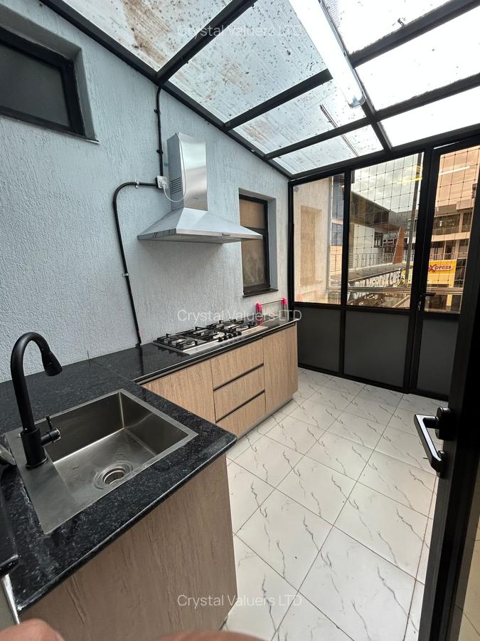 4 Bed Apartment with En Suite in Spring Valley - 6