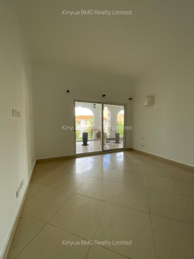 Serviced 3 Bed Apartment with En Suite in Nyali Area - 13