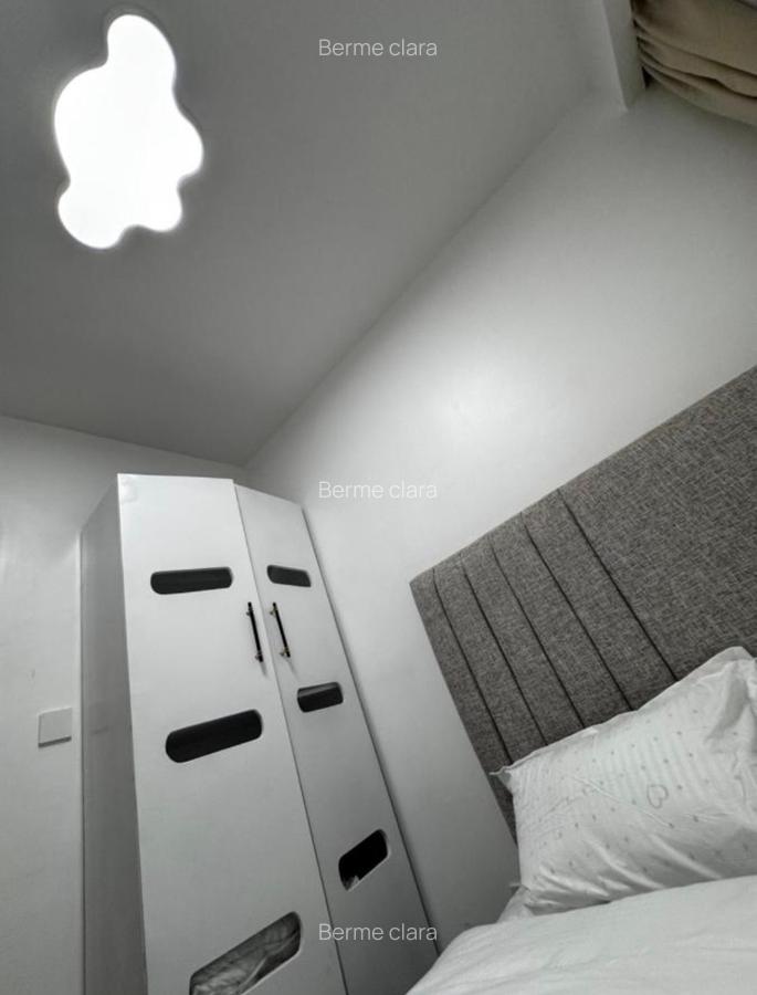 Serviced 2 Bed Apartment with Swimming Pool at Brickford Heights - 8