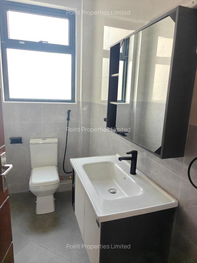 4 Bed Townhouse with En Suite in Karen - 13