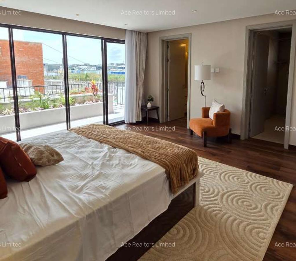 4 Bed Townhouse with En Suite at Langata - 11