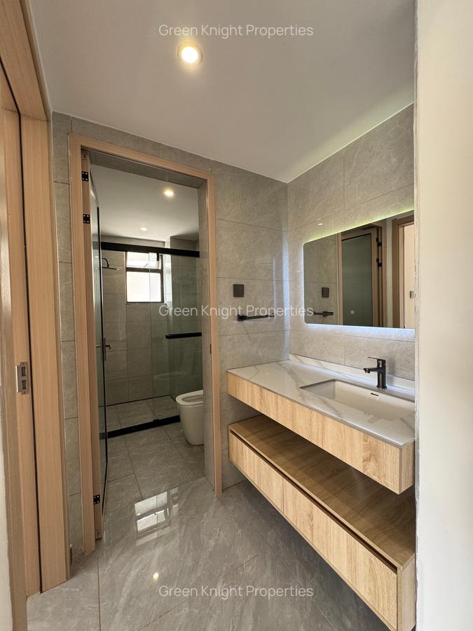 Serviced 2 Bed Apartment with En Suite in Riverside - 6