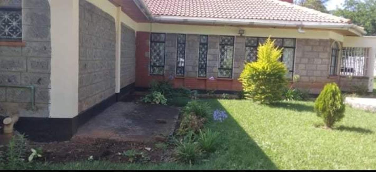 4 Bed House with En Suite at Karen - 10