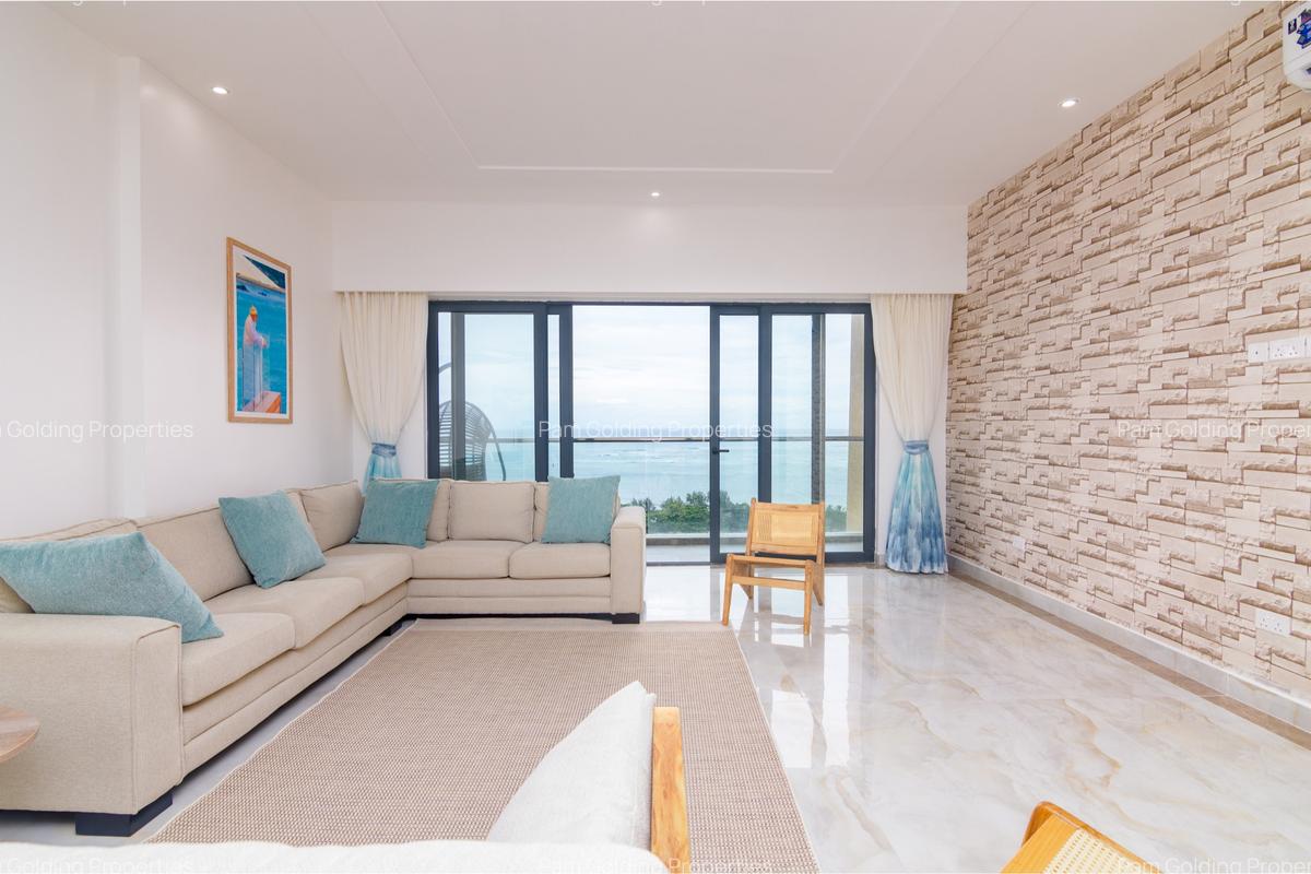 Serviced 4 Bed Apartment with En Suite in Kizingo - 1