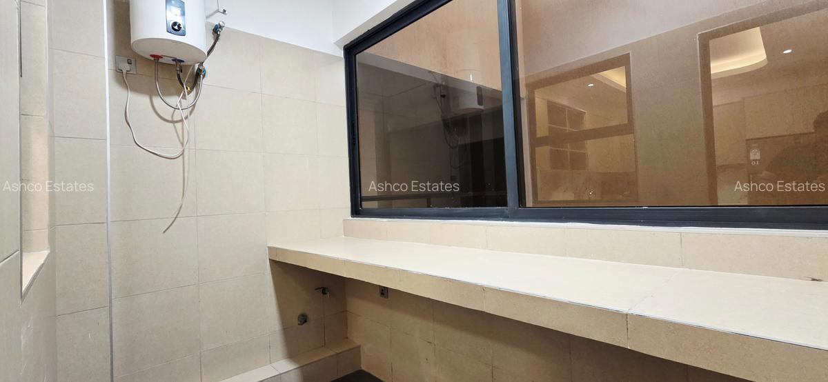 2 Bed Apartment with En Suite in Westlands Area - 5