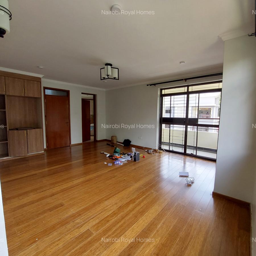 5 Bed Townhouse with En Suite at Off Convent Drive - 15