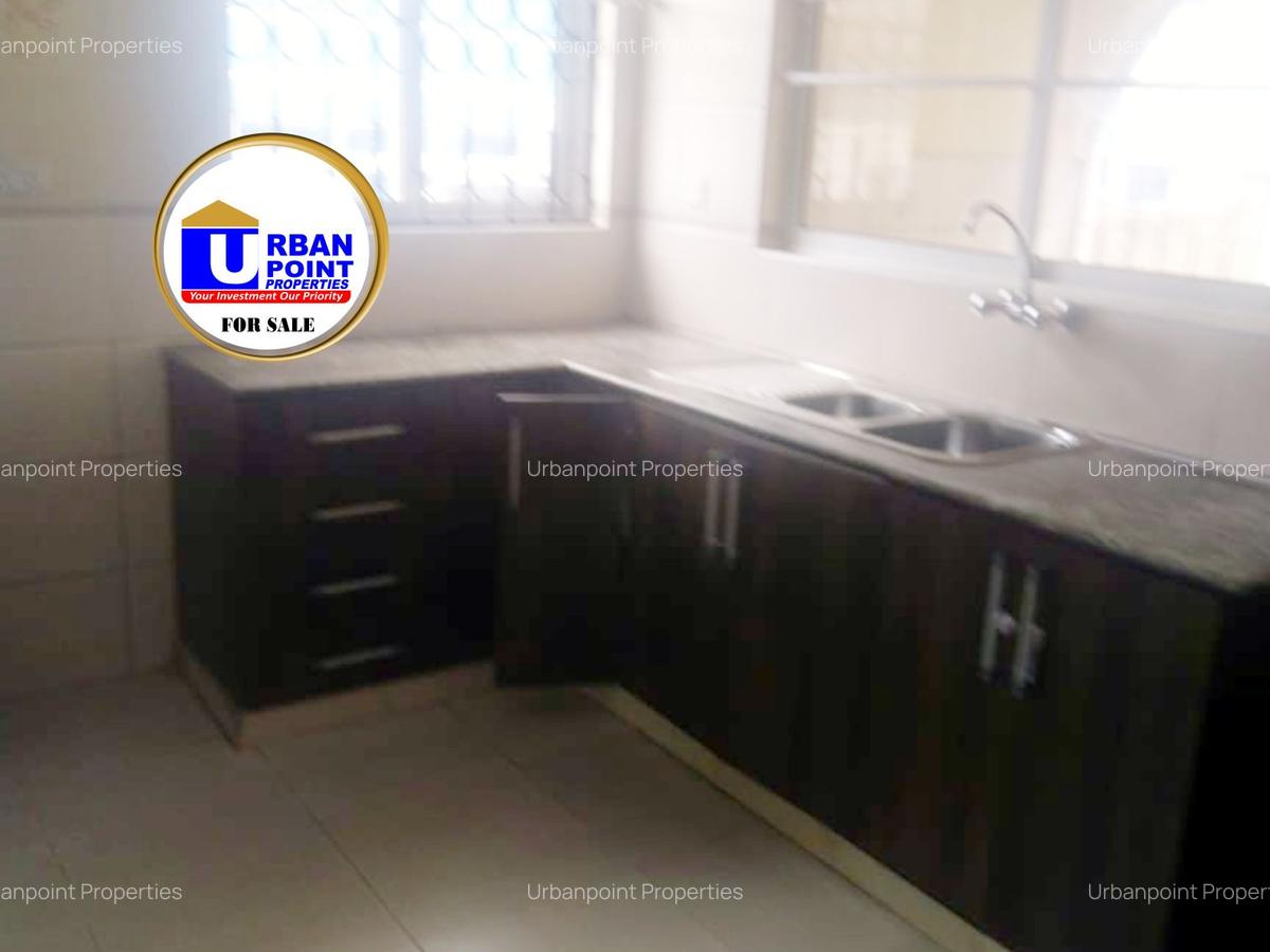 4 Bed House with En Suite in Nyali Area - 2