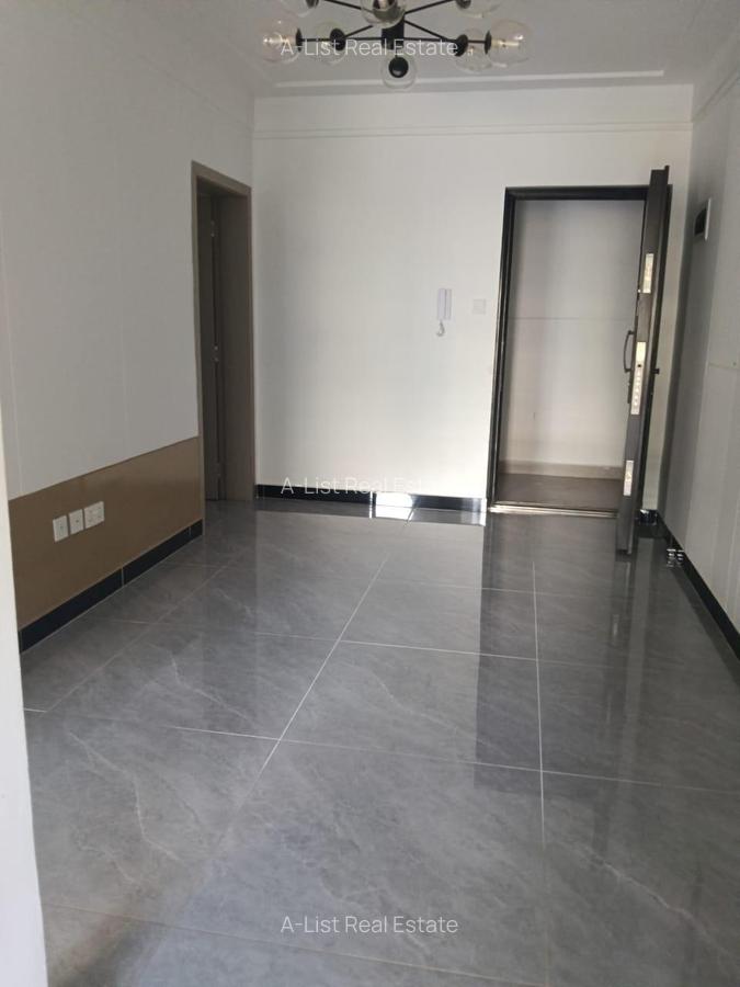 1 Bed Apartment with En Suite at Chania Avenue - 2
