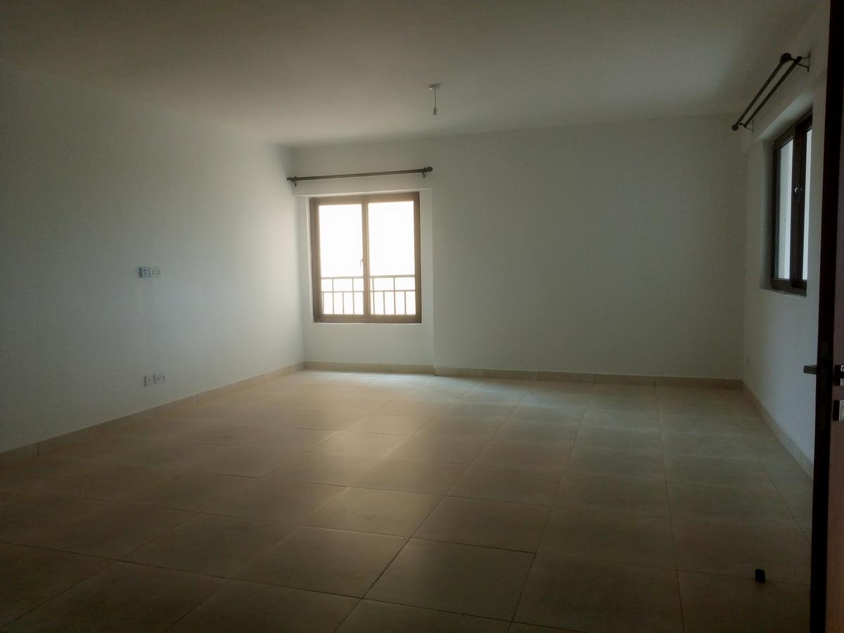 2 Bed Apartment with En Suite in Westlands Area - 12