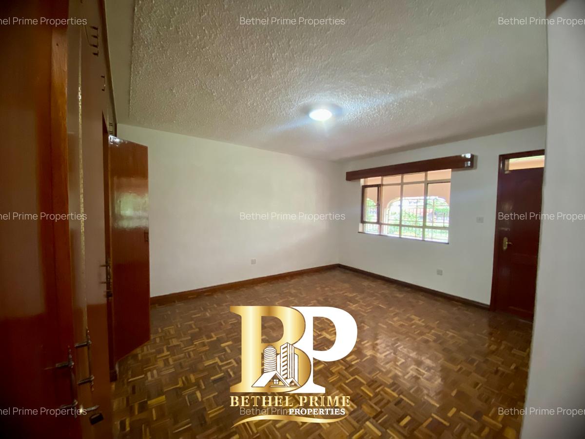 5 Bed House with En Suite in Nyari - 16