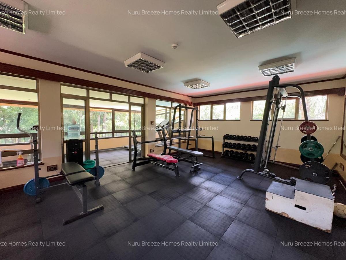 4 Bed Townhouse with En Suite in Lavington - 13