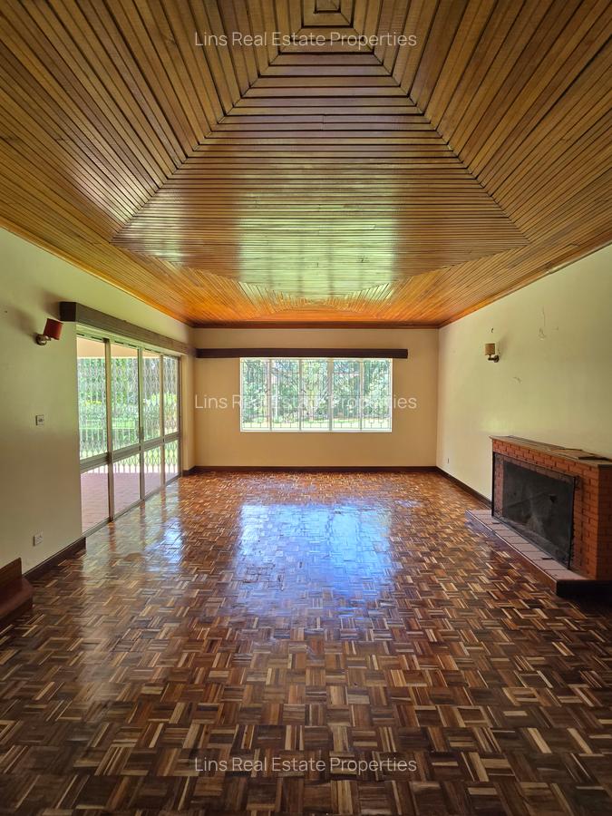 4 Bed House with En Suite in Runda - 8