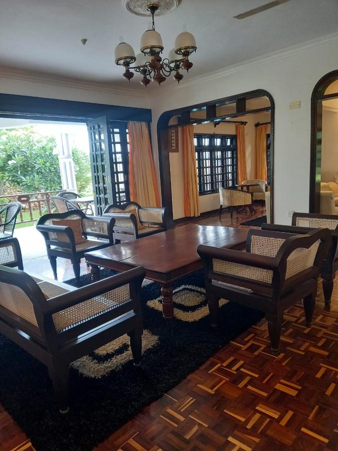 5 Bed House with En Suite in Shanzu - 6