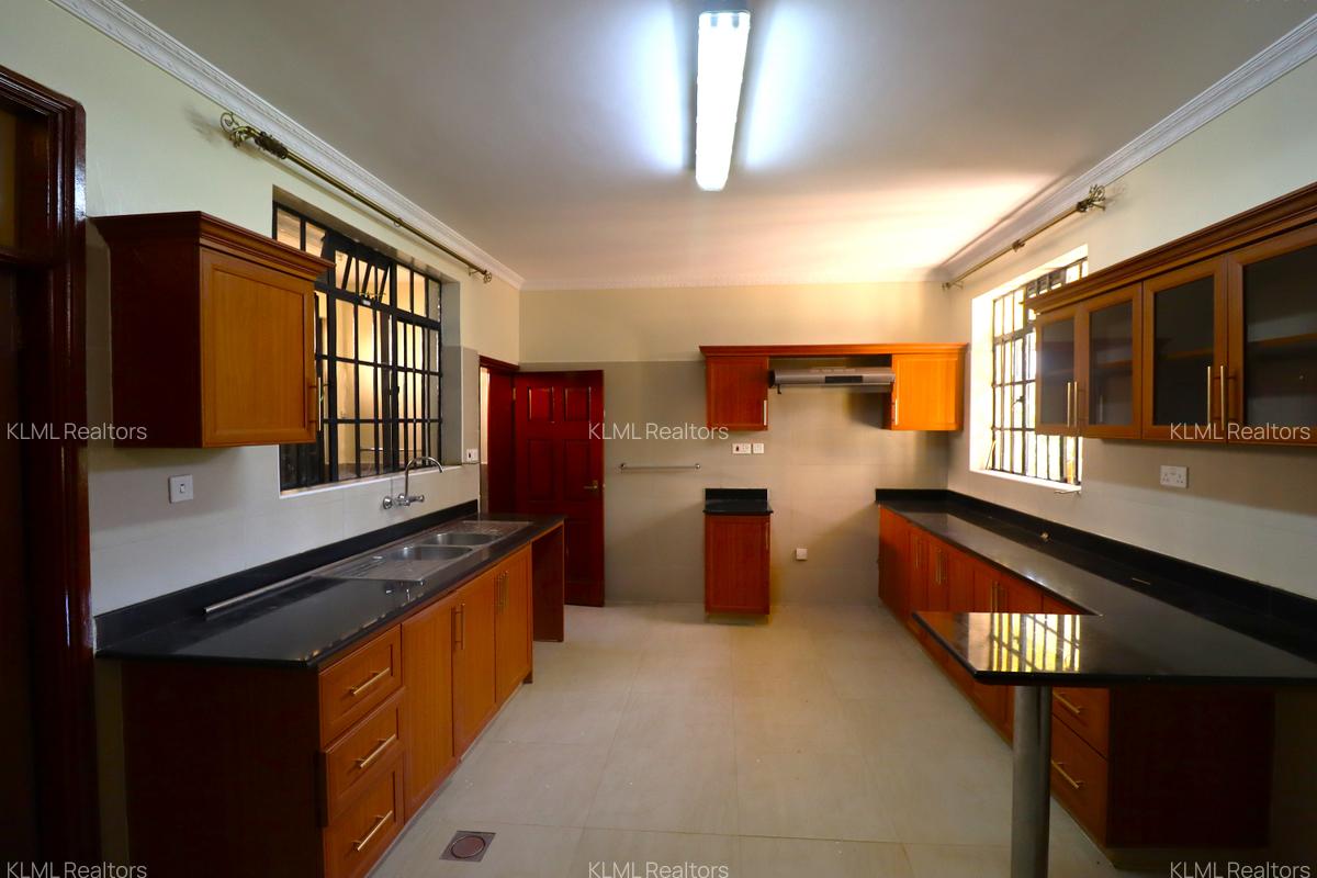 4 Bed Townhouse with Staff Quarters at Chalbi Drive - 6