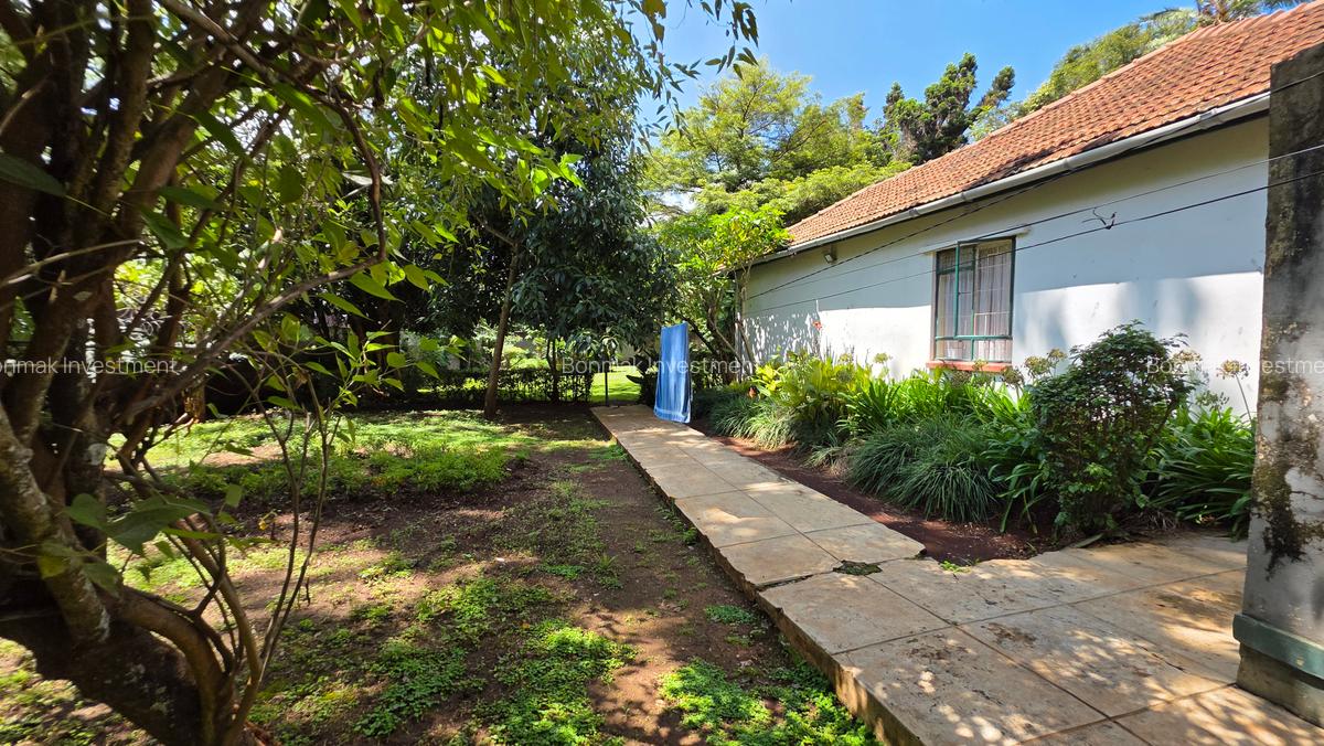 Residential Land at Lavington Green. - 11