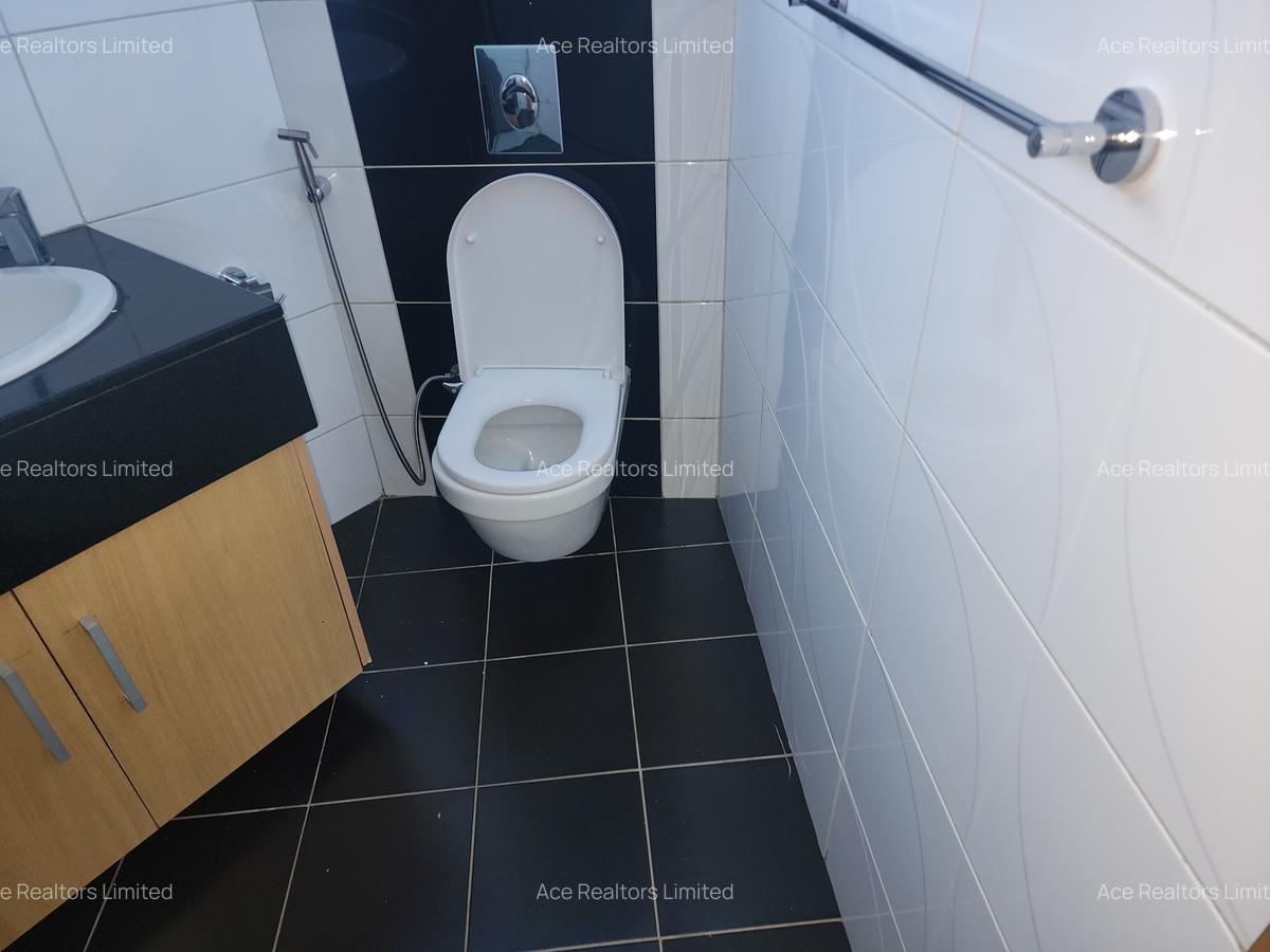 4 Bed Apartment with En Suite at Siaya Road - 18