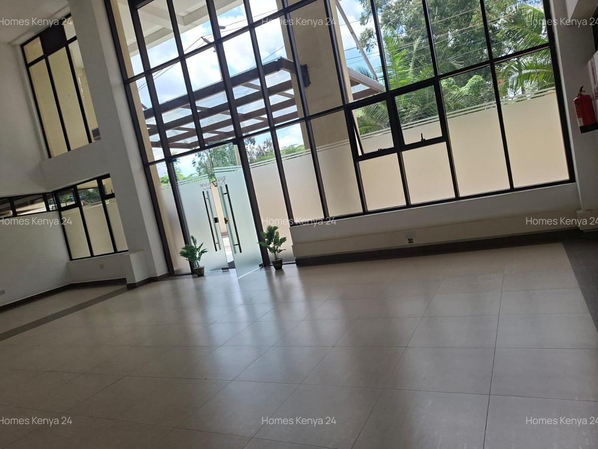 Office in Ridgeways - 8