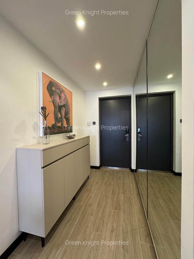 Serviced 2 Bed Apartment with En Suite in Kilimani - 12