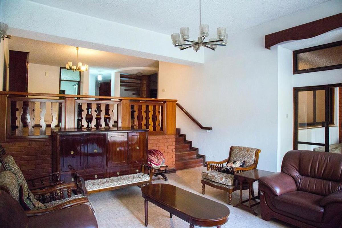 5 Bed Townhouse with En Suite at Westlands Area - 15