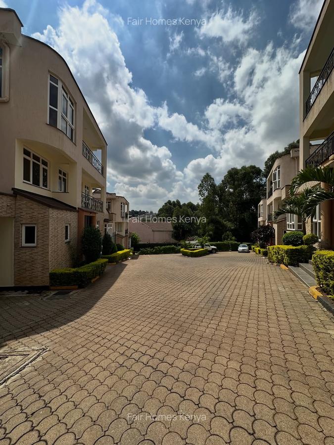 5 Bed Townhouse with En Suite at Chalbi Drive - 2