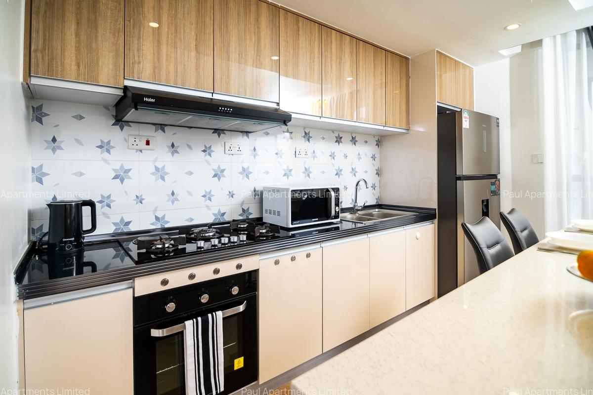 Serviced 2 Bed Apartment with En Suite at Mawensi Road - 3