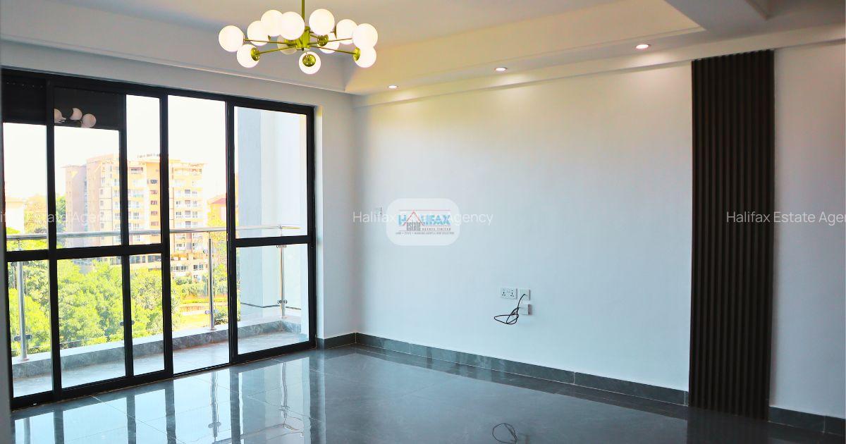 2 Bed Apartment with Gym in Riverside - 3