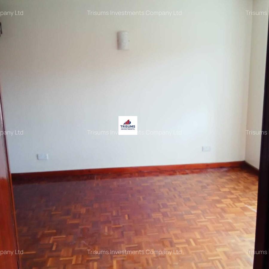 3 Bed Apartment with En Suite at Raphta - 8