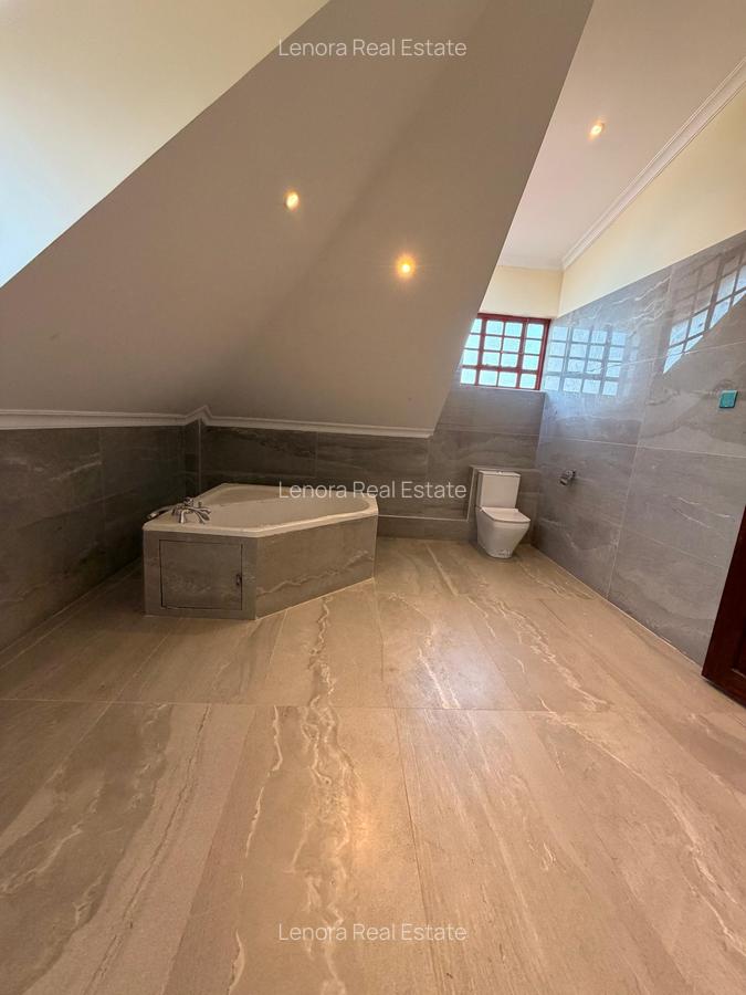 5 Bed House with En Suite in Karen - 3
