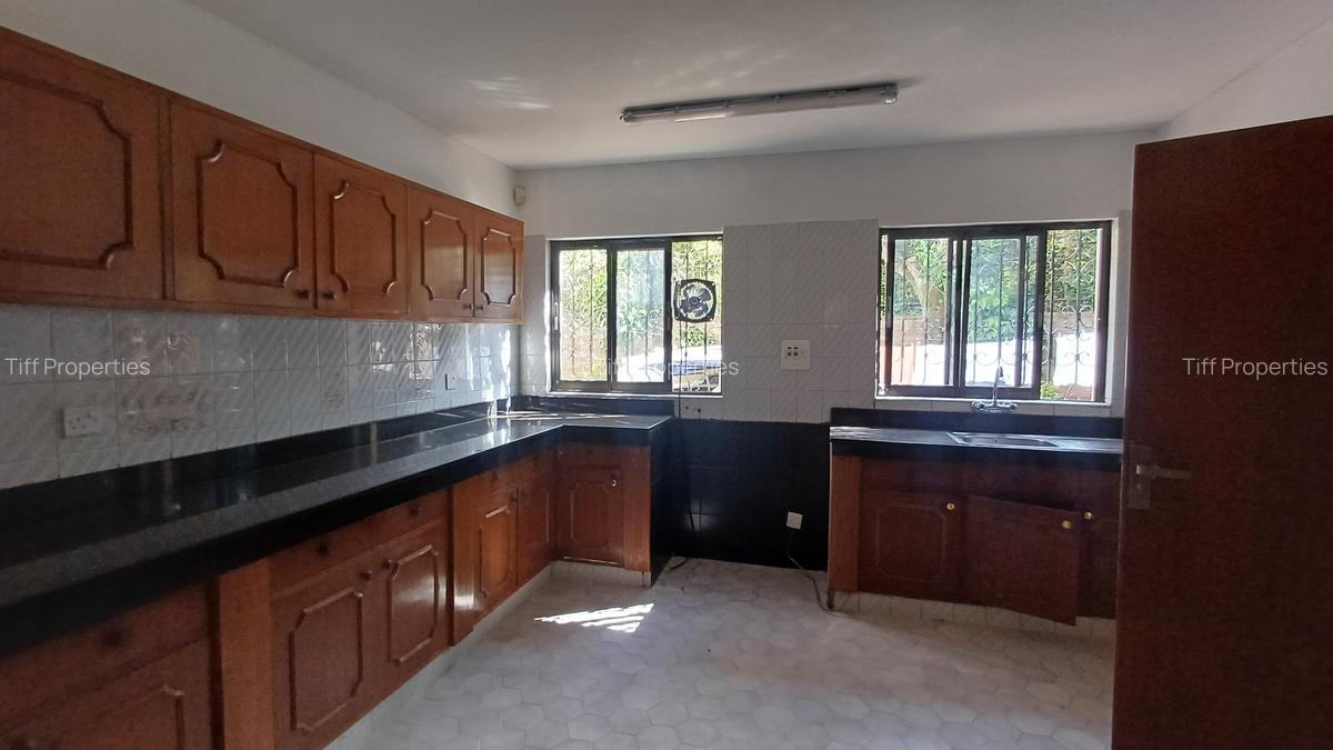 4 Bed Townhouse in Westlands Area - 5