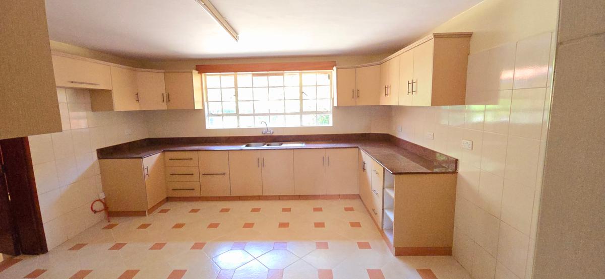 4 Bed House with En Suite at Eliud Mathu - 4
