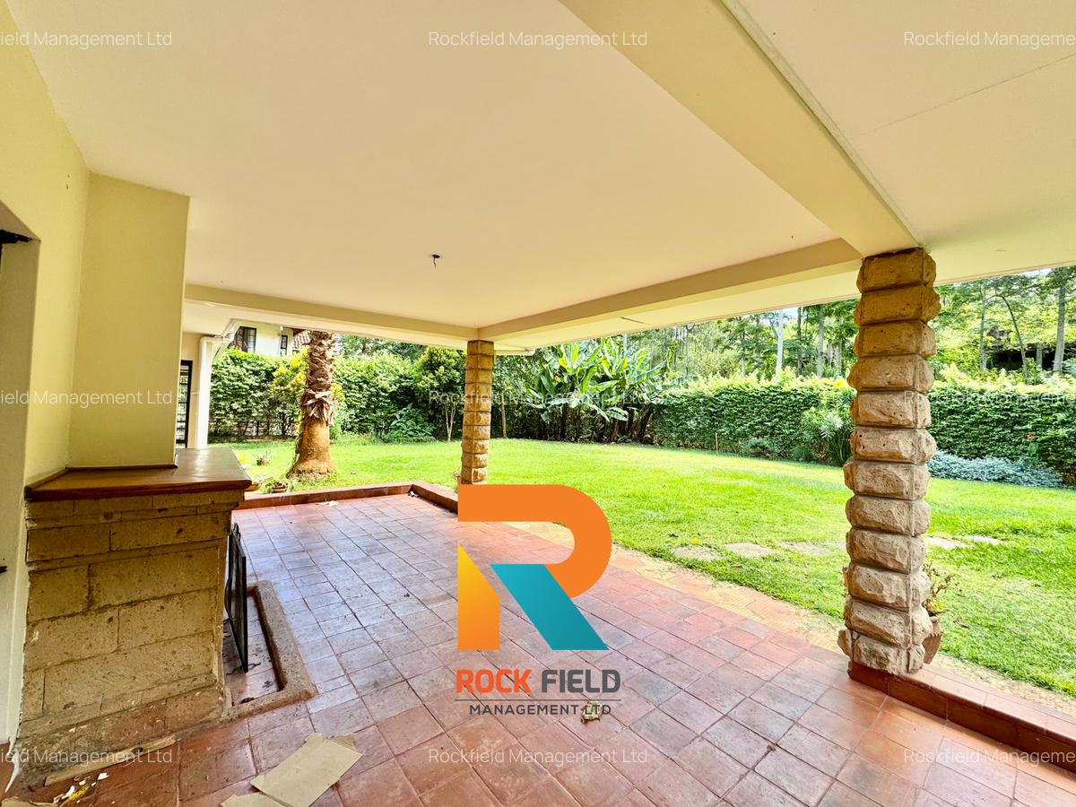 5 Bed Townhouse with En Suite in Rosslyn - 4