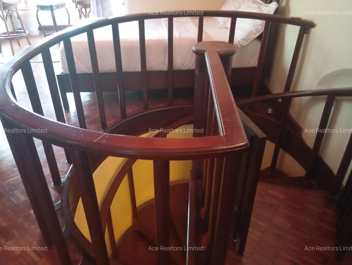 6 Bed House with En Suite at Near Muthaiga Golf Club Nairobi - 7