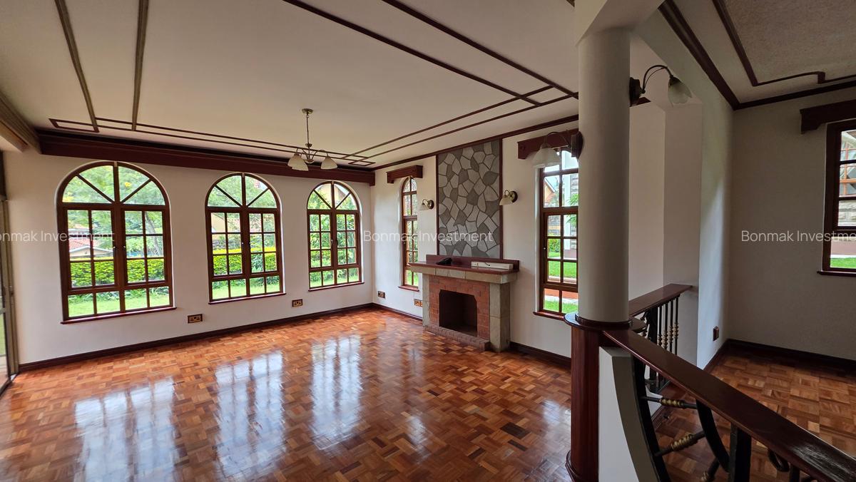 4 Bed Townhouse with En Suite at Lavington Green. - 14