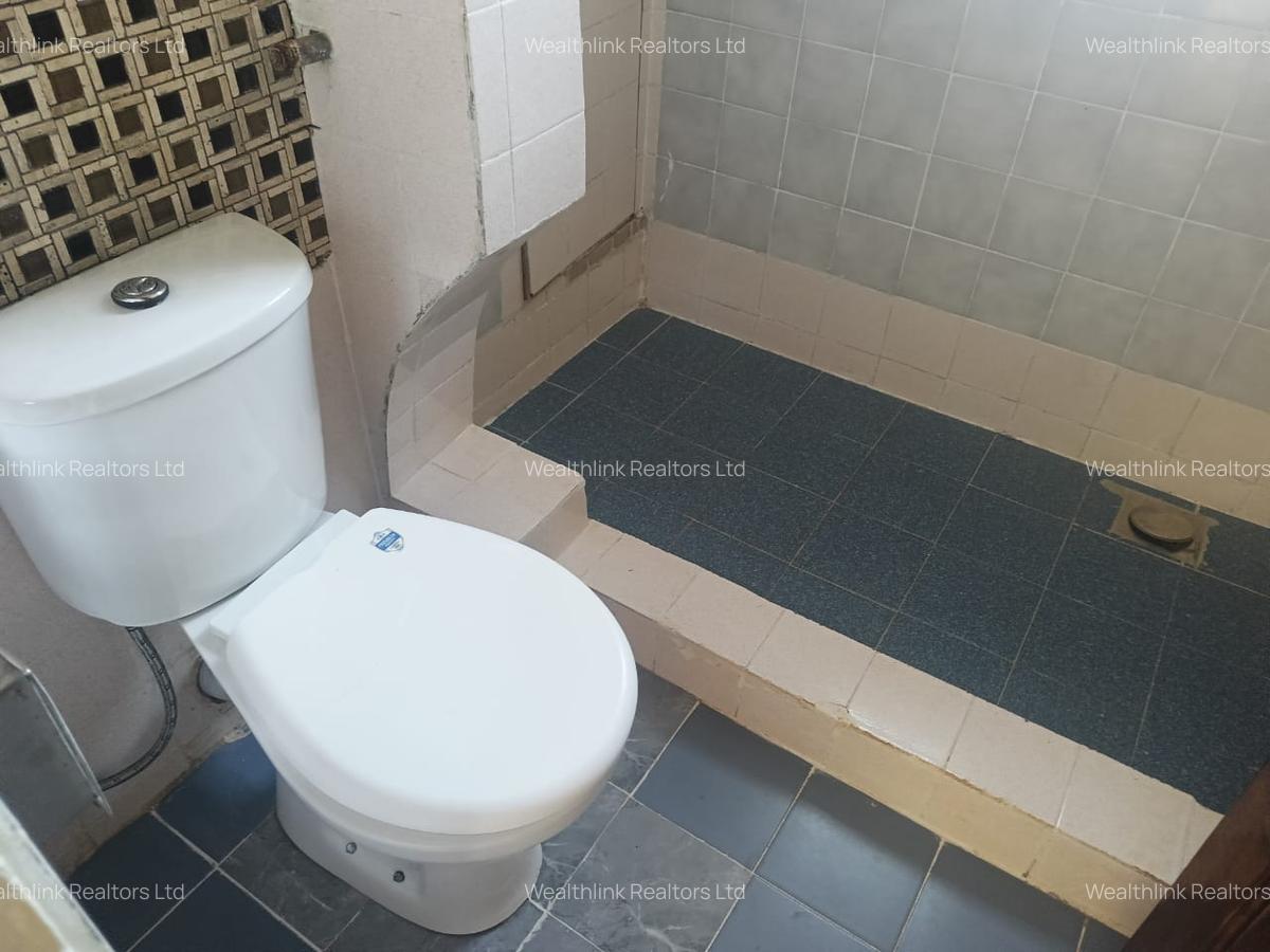 3 Bed Townhouse with En Suite at Karen - 5