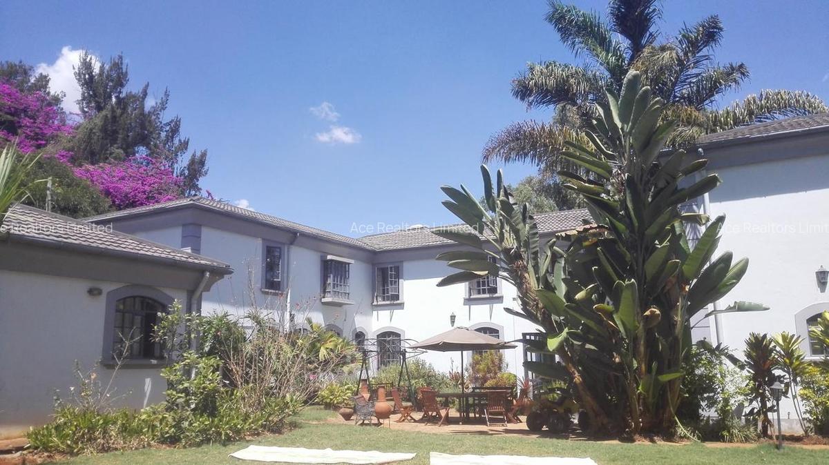 4 Bed House with En Suite at Runda Drive - 2