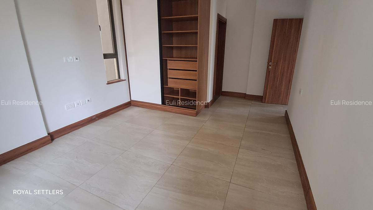 3 Bed Apartment with En Suite at Rhapta Rd - 8