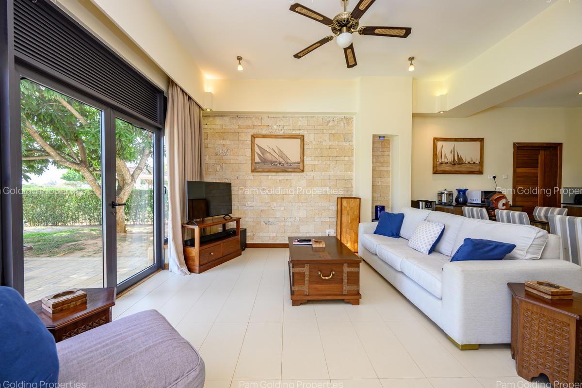 3 Bed Villa with En Suite at Mandharini - 7