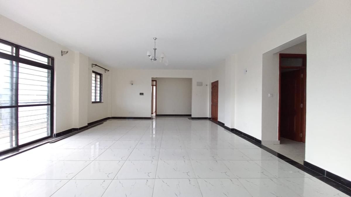 3 Bed Apartment with En Suite in Parklands - 2