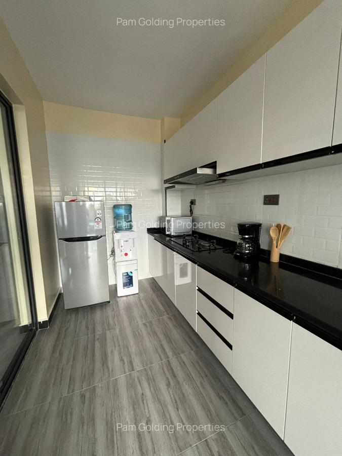 Serviced 3 Bed Apartment with En Suite at Wood Avenue - 4