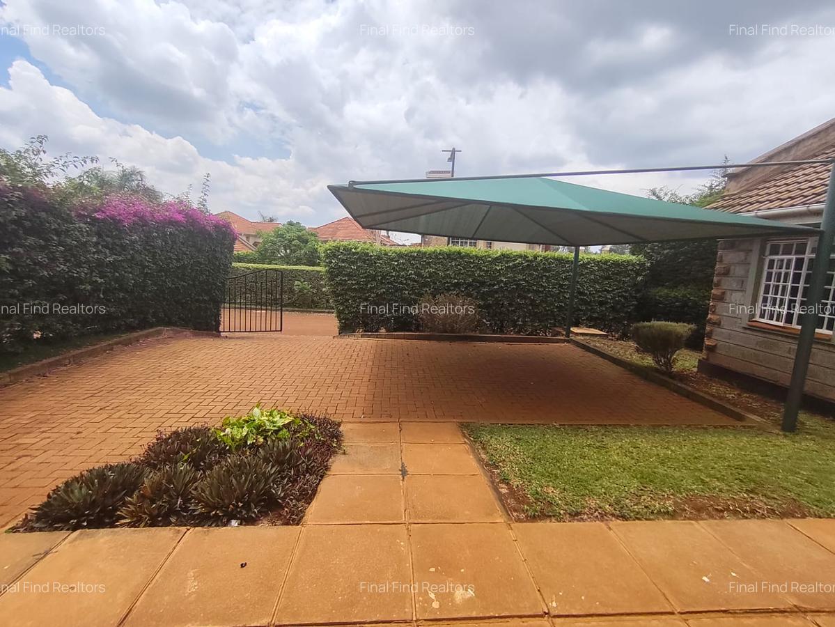 4 Bed Townhouse with Garden in Runda - 17