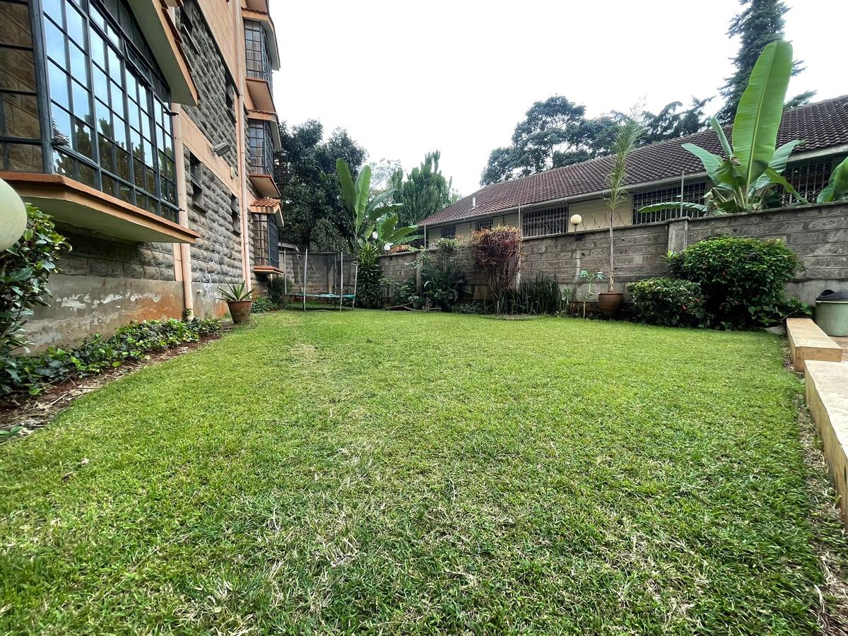 3 Bed Apartment with En Suite in Westlands Area - 4