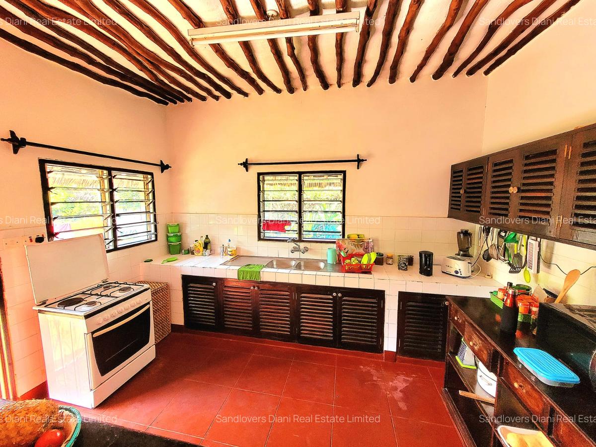 2 Bed Villa with En Suite in Diani - 10