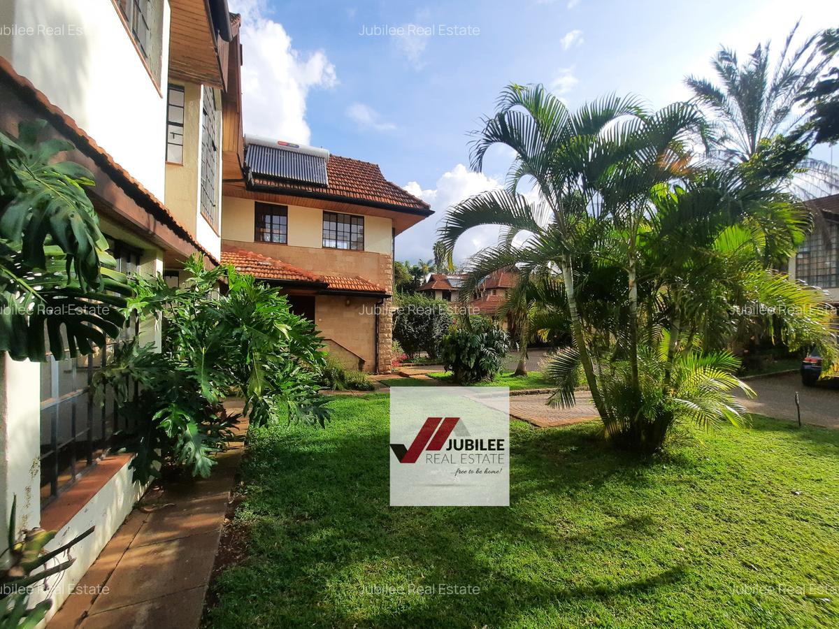 6 Bed Townhouse with En Suite in Lower Kabete - 3