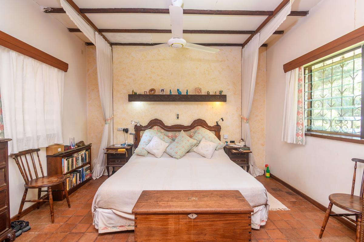 4 Bed House with En Suite at Mtangani Area - 5